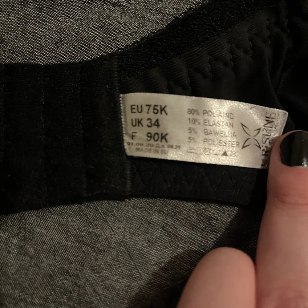 Kris Line Fortuna - Picture 5 of 5